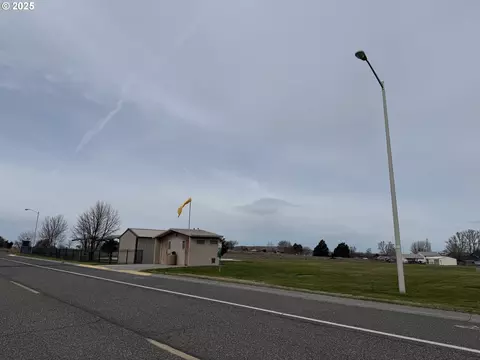 NE Front St, Boardman, OR 97818 photo 4