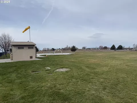 NE Front St, Boardman, OR 97818 photo 5