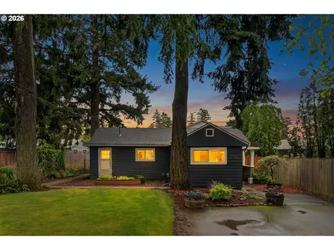 8756 SE 67th Ave, Portland, OR 97206