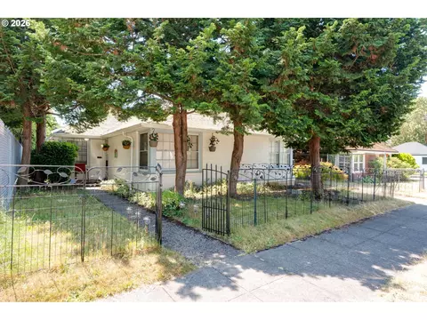 117 W 31st St, Vancouver, WA 98660