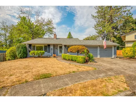 11175 SW Fairfield St, Beaverton, OR 97005