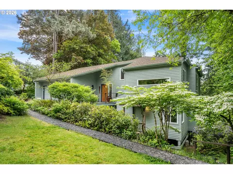 14485 Rainbow Dr, Lake Oswego, OR 97035
