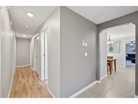 Entry Way - 6450 B St, Springfield, OR 97478 photo 3 of 3