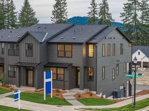 4701 NW Camas Meadows Dr, Camas, WA 98607