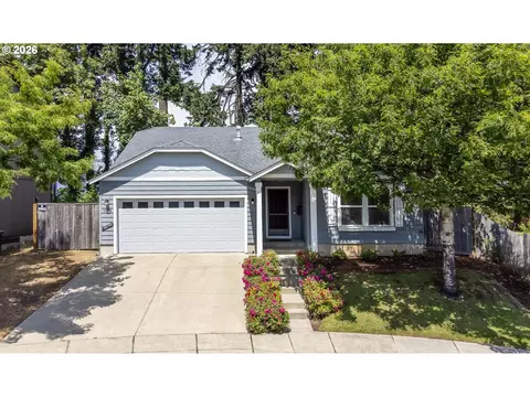 4950 Glacier Dr, Springfield, OR 97478