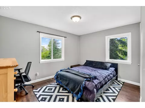 Bedroom - 20951 SE Bohna Park Rd, Damascus, OR 97089 photo 1 of 12
