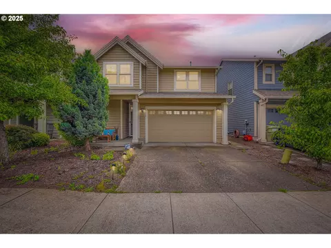 17450 SW Roger Ln, Beaverton, OR 97078