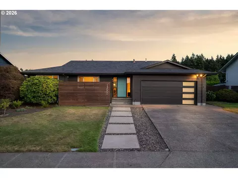 13000 NE Stanton St, Portland, OR 97230
