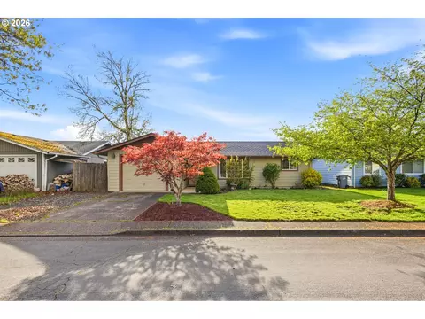 2880 SE Aldrin Pl, Corvallis, OR 97333