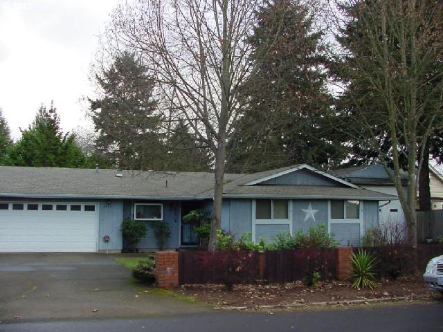 2447 W Irwin Way, Eugene, OR 97402 photo 1