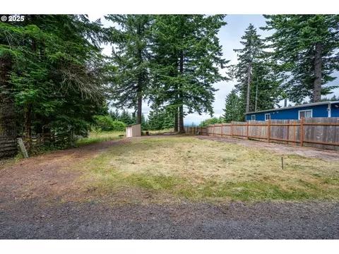3223 SE Spring Villa St SE, Silverton, OR 97381