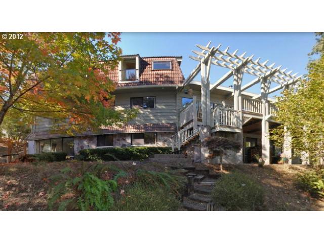 853 W 36th Ave, Eugene, OR 97405 photo 1