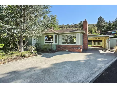 Homes For Sale in 97058, OR | Real Estate & Listings | Movoto