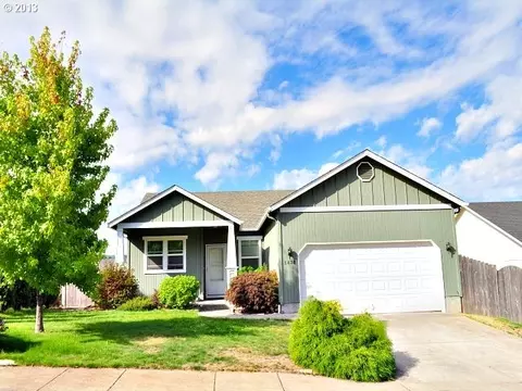 1832 S 61st St, Springfield, OR 97478 photo 1