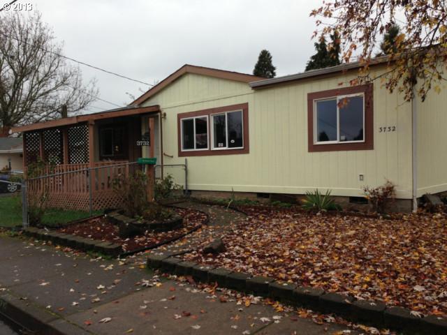 3732 Oregon Ave, Springfield, OR 97477 photo 1
