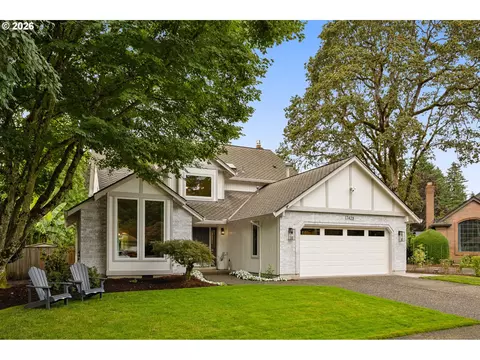 17423 Schalit Way, Lake Oswego, OR 97035