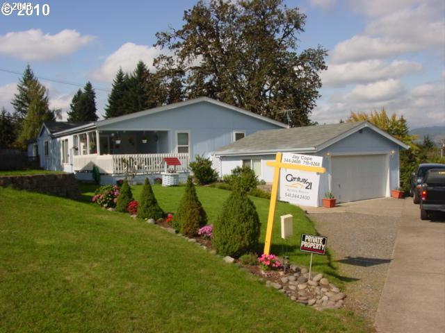 5752 Ridge Ct, Springfield, OR 97478 photo 1
