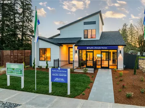 8325 N Hargrave St, Camas, WA 98607