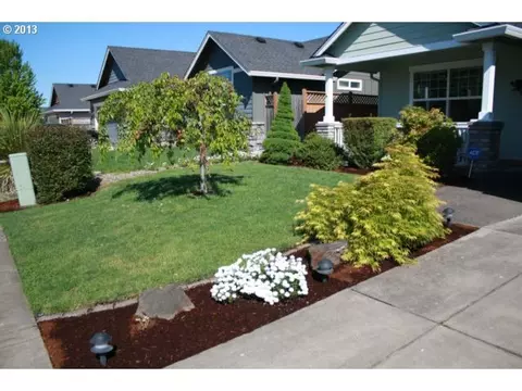 5963 Landmark Ln, Eugene, OR 97402 photo 1
