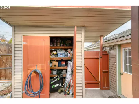 Other - 1003 NW Carden Ave, Pendleton, OR 97801 photo 14 of 15