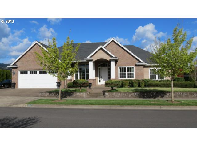 2617 Cumberland Dr, Eugene, OR 97408 photo 1