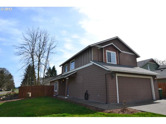 429 SE 8th St, Dundee, OR 97115 photo 1