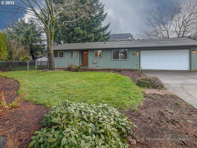 1788 SW Birdsdale Ct, Gresham, OR 97080 photo 1