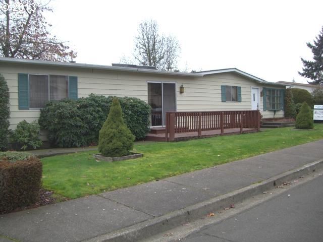 1184 S 59th St, Springfield, OR 97478 photo 1