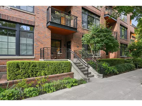 2335 NW Raleigh St, Portland, OR 97210