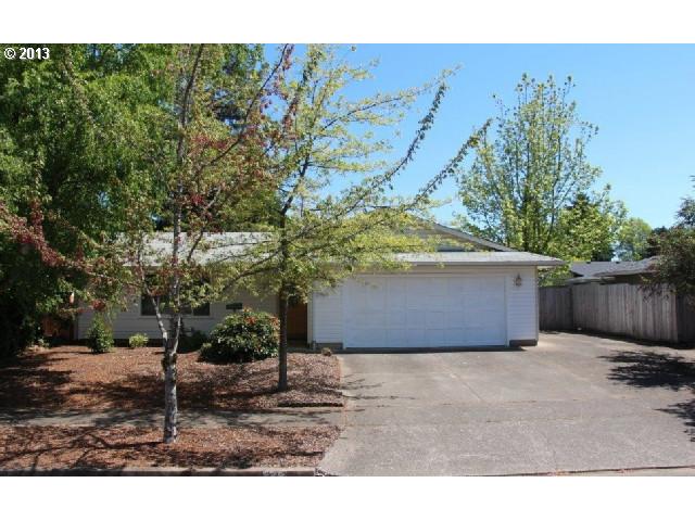 2327 9th St, Springfield, OR 97477 photo 1