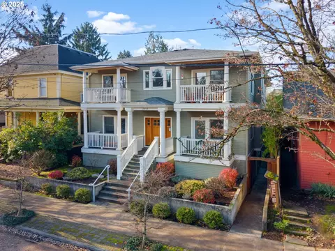 2013 NE 10th Ave #E, Portland, OR 97212