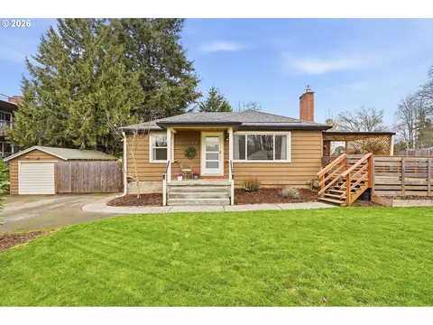 11795 SW 91st Ave, Tigard, OR 97223