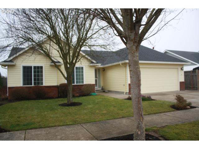 6073 Pine Ridge Pl, Eugene, OR 97402 photo 1