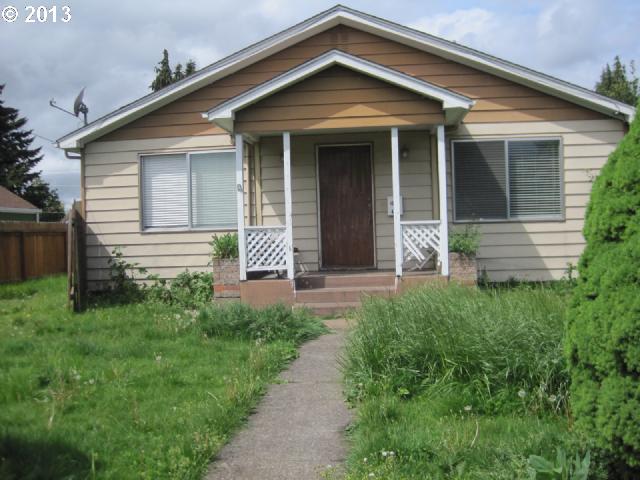 448 17th St, Springfield, OR 97477 photo 1