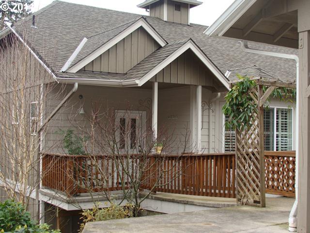 3645 Colony Oaks Dr, Eugene, OR 97405 photo 1