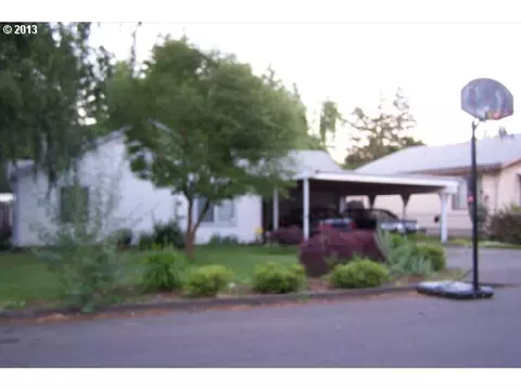 860 NW Angeline Ave, Gresham, OR 97030 photo 1