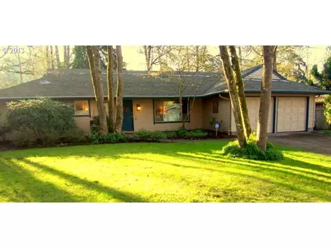2580 E Windsor Cir, Eugene, OR 97405 photo 1
