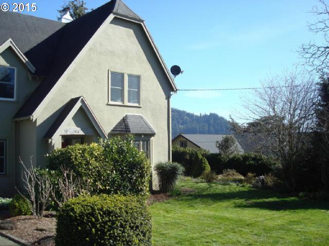304 Eighth St, Garibaldi, OR 97118 photo 1