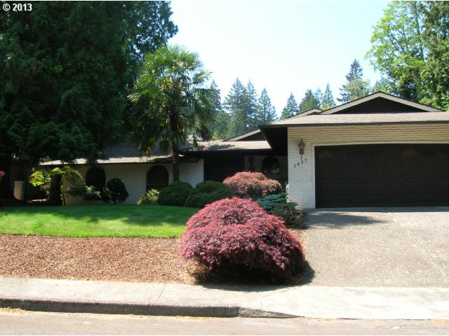 2457 SE Darling Ave, Gresham, OR 97080 photo 1