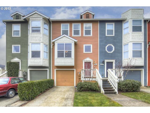 2541 NW 1st Dr, Gresham, OR 97030 photo 1
