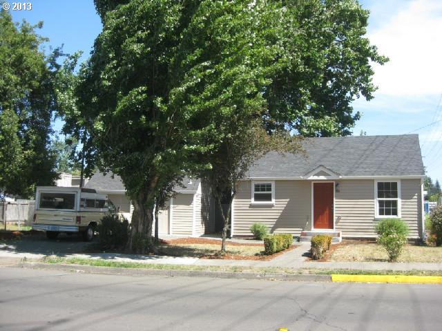 611 Mill St, Springfield, OR 97477 photo 1