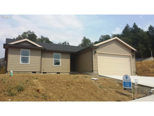 617 Brooks Loop, Sutherlin, OR 97479 photo 1