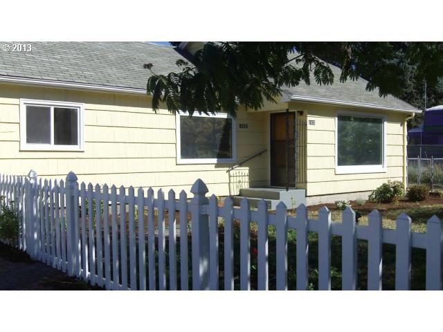 1935 7th St, Springfield, OR 97477 photo 1