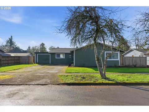 Other - 704 E Pinehurst Dr, Newberg, OR 97132 photo 2 of 7