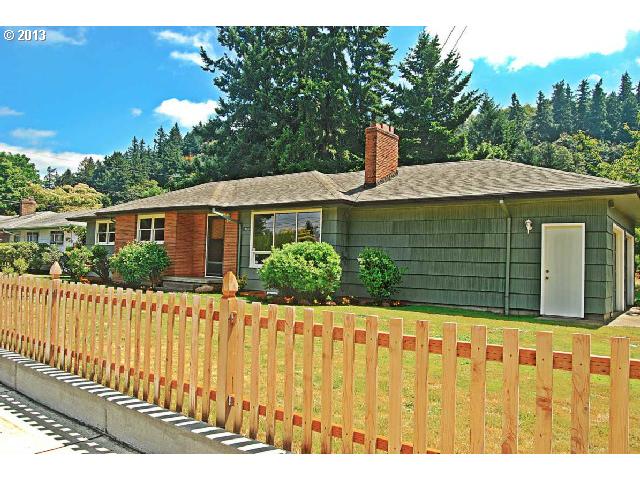 19008 SE Division St, Gresham, OR 97030 photo 1
