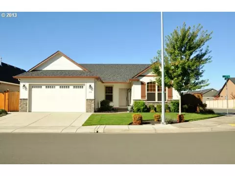 1216 S 41st St, Springfield, OR 97478 photo 1