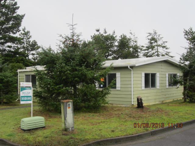 610 Siano Loop, Florence, OR 97439 photo 1