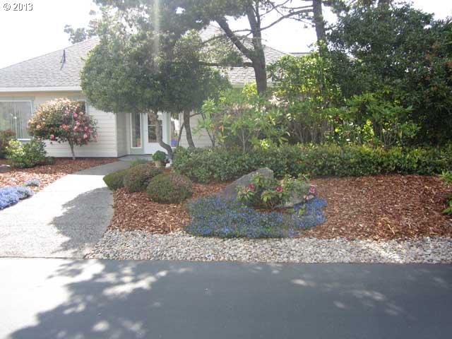 25 Mariners Ln, Florence, OR 97439 photo 1