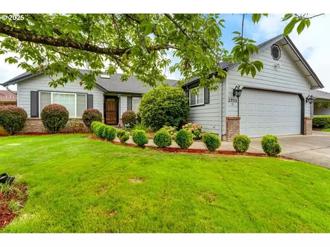 2958 Dry Creek Rd, Eugene, OR 97404