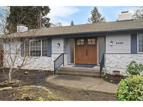 Exterior - 2439 Quince St, Eugene, OR 97404 photo 2 of 9